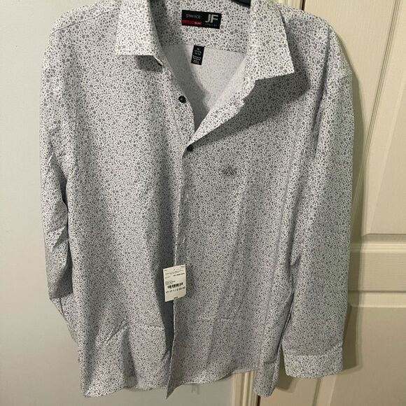 Grey floral button up - Picture 7 of 7